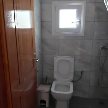 Apartmán Spiros House *