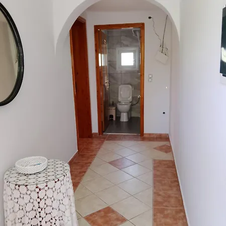 Spiros House * Vrion